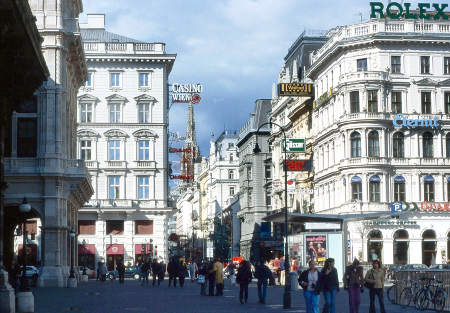 Wien Altstadt und Fußgängerzone (Donau-Radweg)