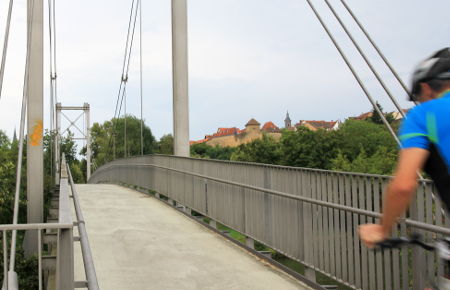 Radlerbrücke in Marbach